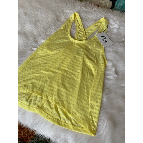 Zyia Active Nimbus Split Back - Picture 5 of 8